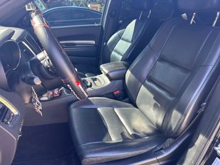 2017 Dodge Durango GT AWD - Interior Front Seat Image